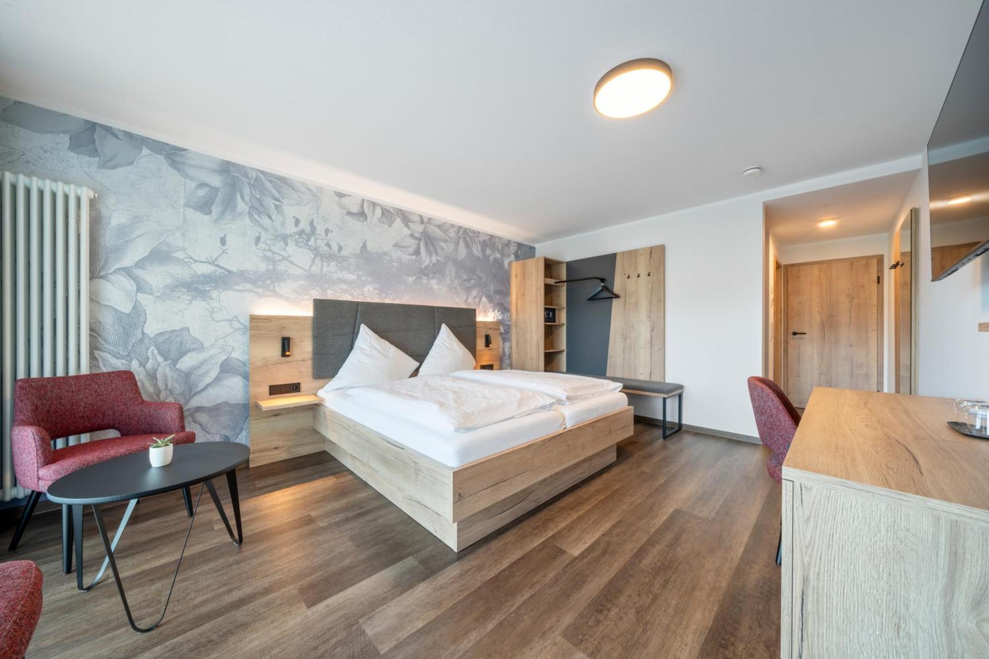Koepfers Steinbuck Hotel Bischoffingen ภายนอก รูปภาพ