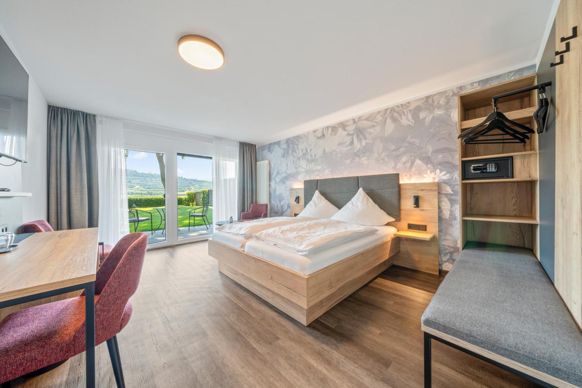 Koepfers Steinbuck Hotel Bischoffingen ภายนอก รูปภาพ