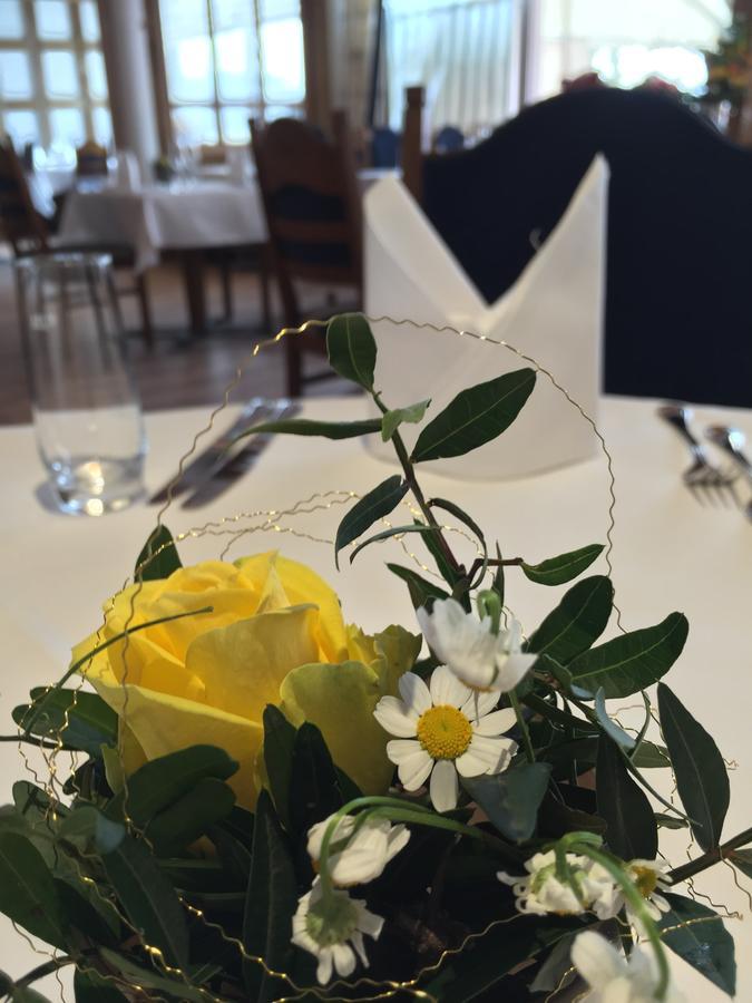 Koepfers Steinbuck Hotel Bischoffingen ภายนอก รูปภาพ